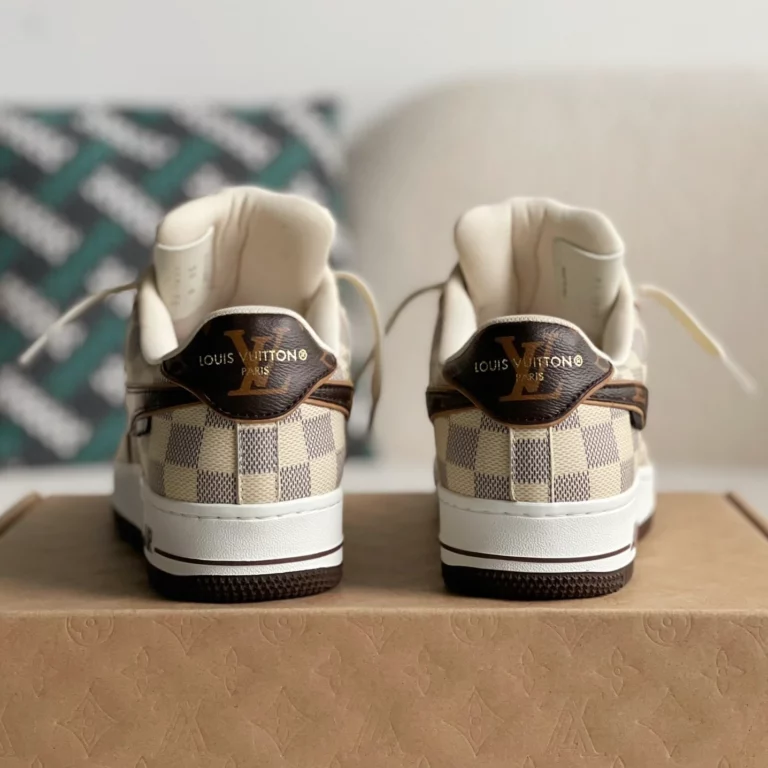 Louis Vuitton x Nike Air Force 1 Low 'Damier Canvas' - Image 7