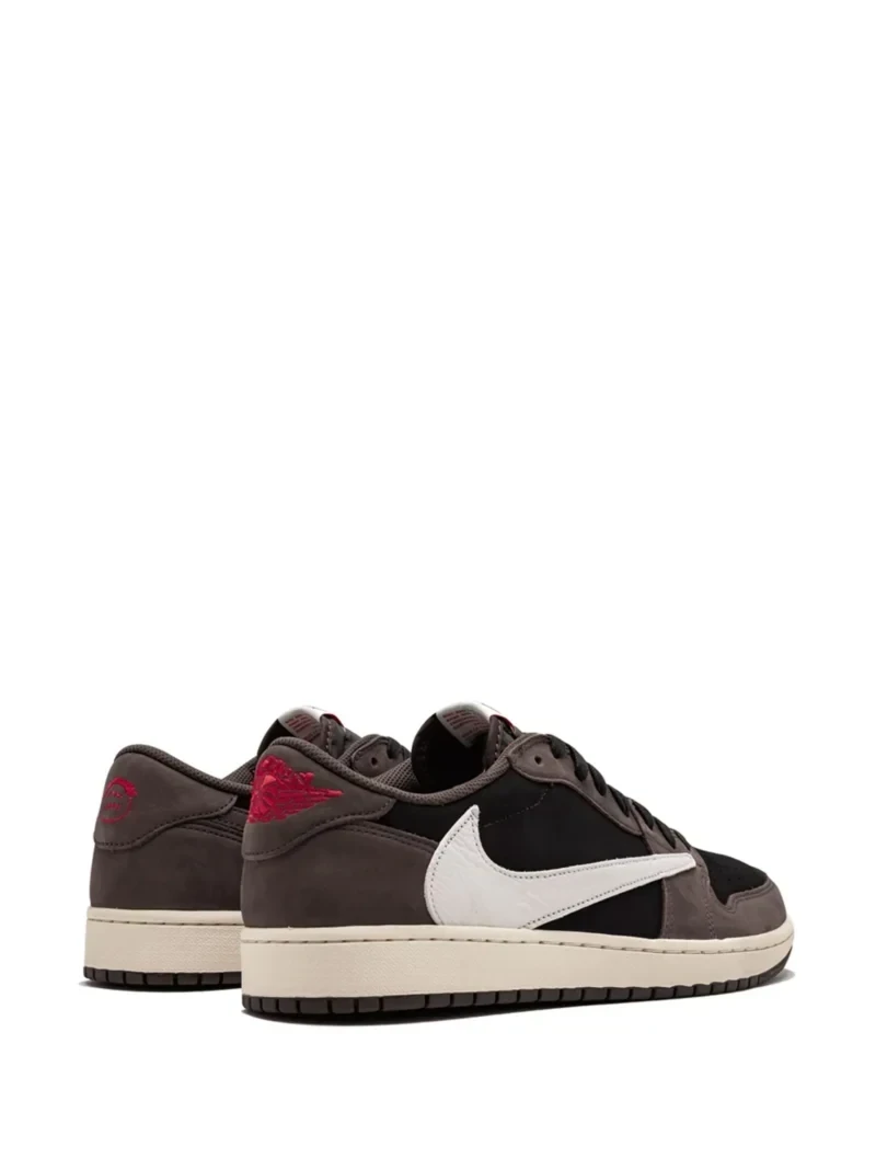 Nike Air Jordan 1 x Travis Scott Low Sneakers - Image 3